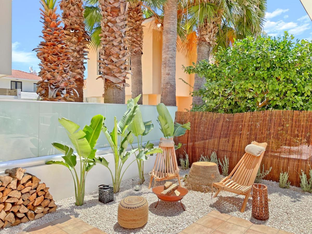 Villa Alba With Beach Access Lárnaca Exterior foto
